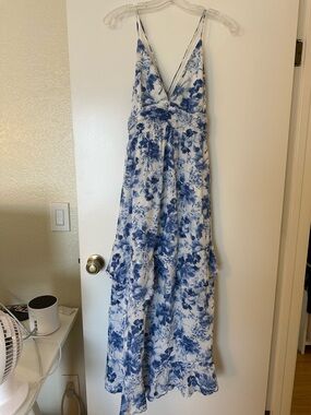 Abercrombie & Fitch White & Blue Floral Spaghetti Strap Maxi Tiered Dress Medium